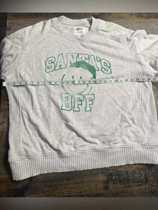 aerie Light Gray Crewneck Sweatshirt with Green 'Santas BFF’ Graphic - Image 9