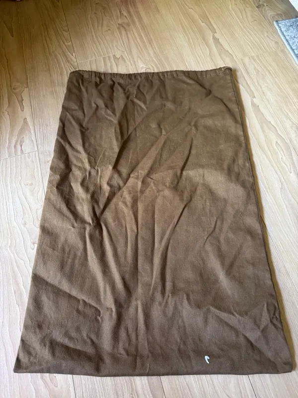 Gucci Brown Drawstring Dust Bag with Center Logo - Image 2