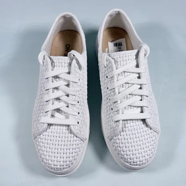 On‎ 34th Size-6M Women's Lusille Woven Lace-up Sneakers, White - Image 5