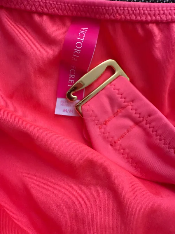 Victorias Secret Getaway Halter 36C bottom M . Coral bikini set - Image 12