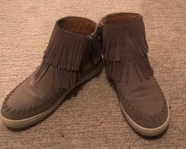 Target shoes Size 8 - Image 2