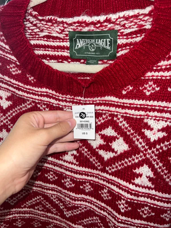 American Eagle Christmas Sweater - Image 3