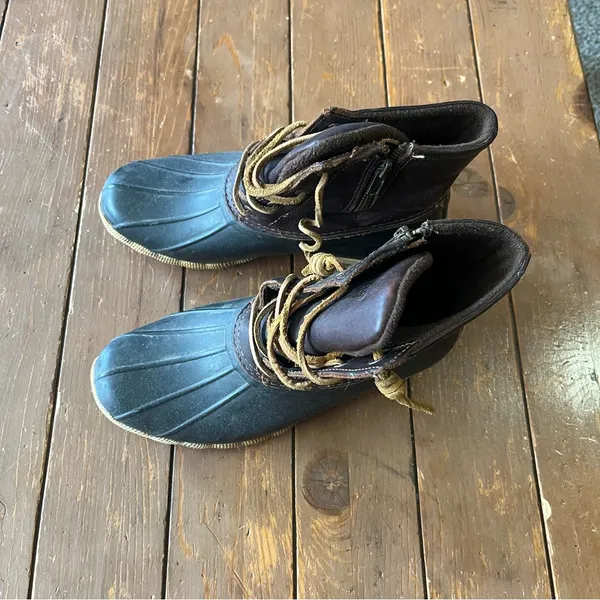 Sperry Leather Upper Duck Boots - Image 9