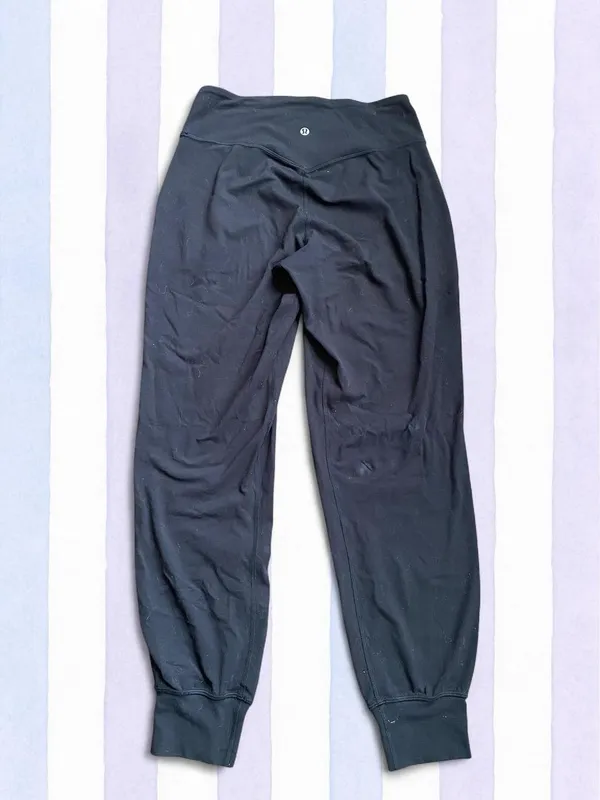 Lululemon Black High-Rise Joggers size 6 - Image 2