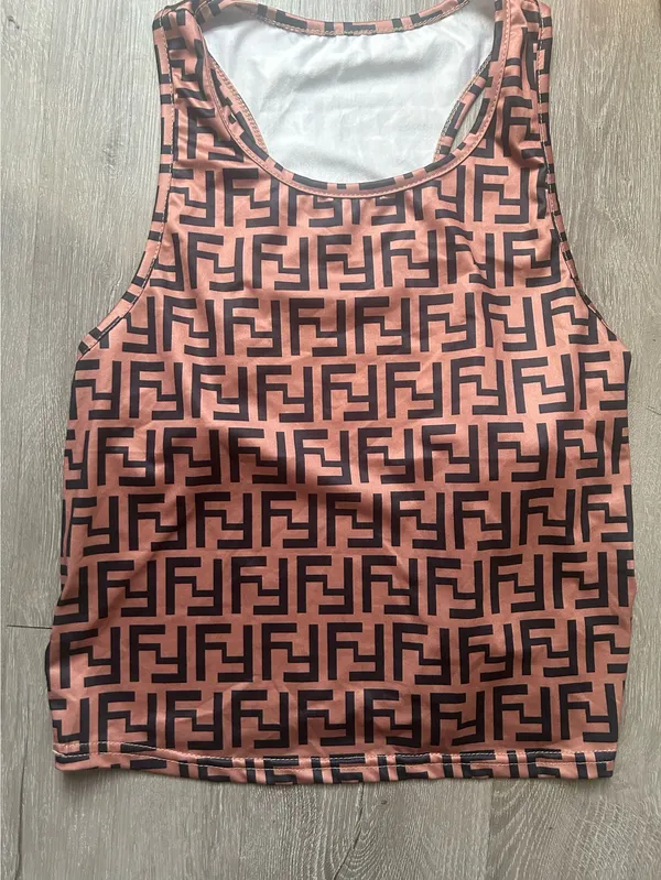 A brown and black two piece set Size M - Image 2