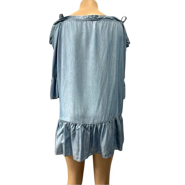 RARE💎 Crown & Ivy| XS | Tie Strap Cold Shoulder Bell Sleeve Chambray Mini Dress - Image 3