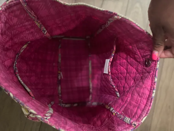 Vera Bradley Bag(READ) - Image 4