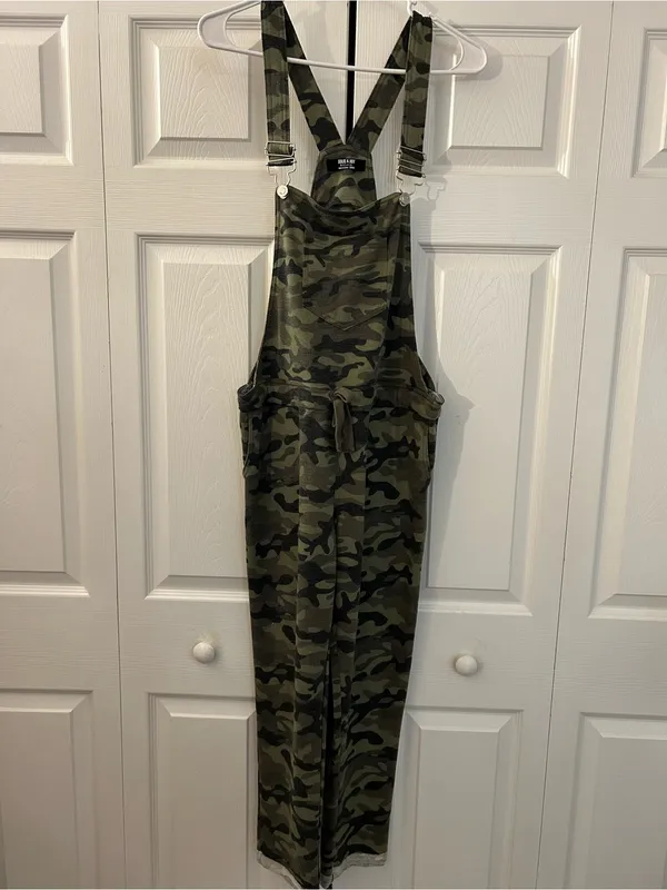 Jolie & Joy Soft Camo overalls! Comfy like pajamas - Image 3