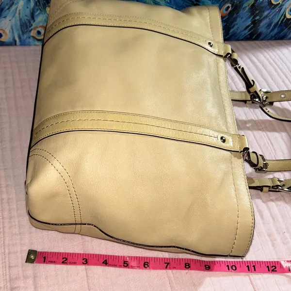 Vintage Coach Pale Yellow Beige Leather Double Handle Shoulder Bag - Image 10
