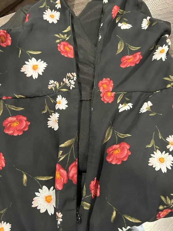 BISOU BISOU M Black Red Floral Sleeveless Maxi Dress V-Neck Ruffle Straps - Image 8