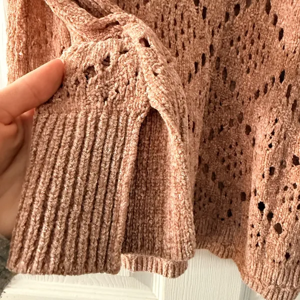 Knox Rose pink Sweater - Image 3