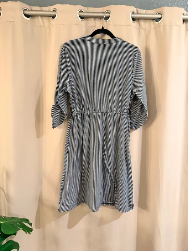 Siren Lily Maternity Striped V-Neck Button-Front Shirt Dress - Image 3