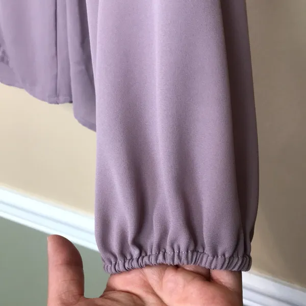 Neiman Marcus Women’s Chiffon Neck Tie Button-Up Lilac Long Sleeve Blouse - Image 4