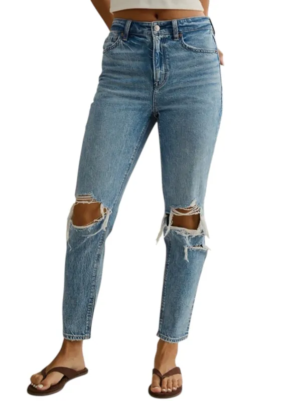 American Eagle Strigid Distressed Ripped Knees Mom Jeans Light Wash size 6 Short - Image 2