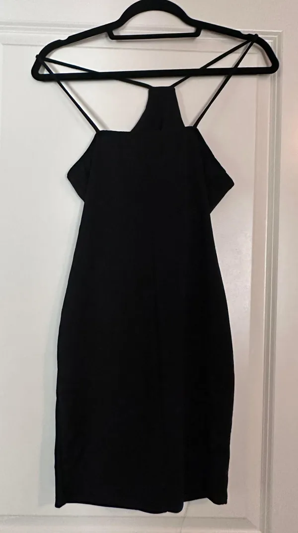 Windsor Bodycon Black Dress - Image 3