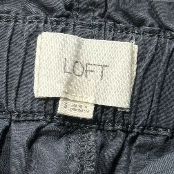 LOFT Grey Paperbag Pants Women’s Small - Image 2