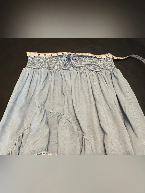 Vici Light Blue High-Low Tiered Maxi Skirt with Smocked Waist size Medium - Image 9