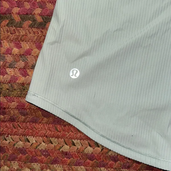 LULULEMON BASE PACE Luxtreme HIGH NECK RIBBED TANK - Image 4