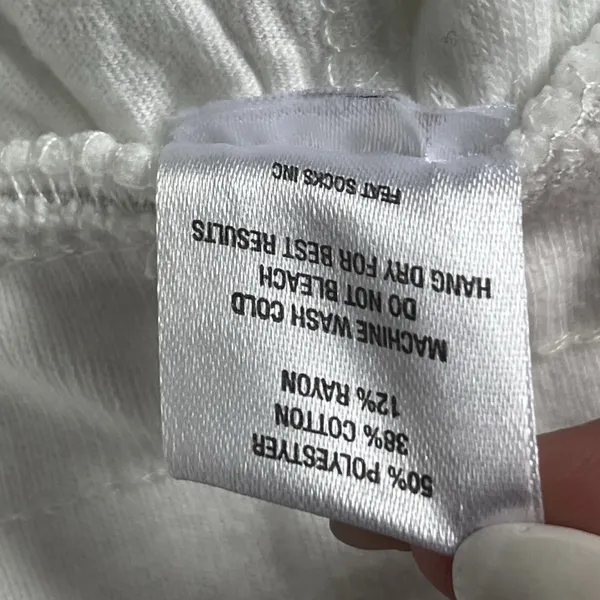 Feat Shorts Women's Medium Blanket Blend Fleece Pull On Drawstring Waist Pockets White - Image 5