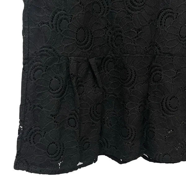Loft Black Lace Short Sleeve Shirt Top Size Medium - Image 6