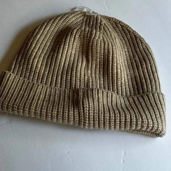 JCrew Women’s Knitted Cold Weather Hat One Size - Image 5