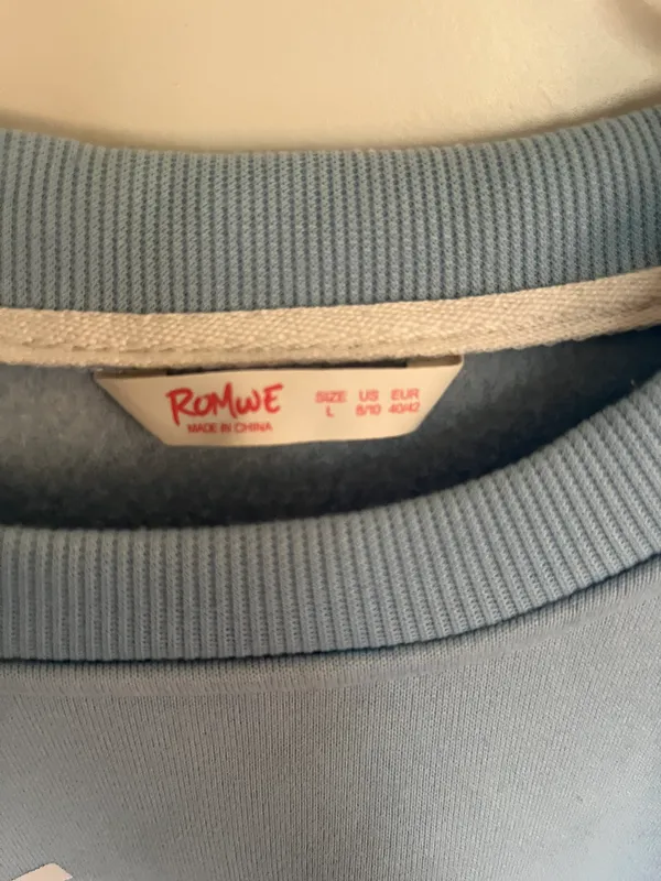 Romwe Crew Neck - Image 3