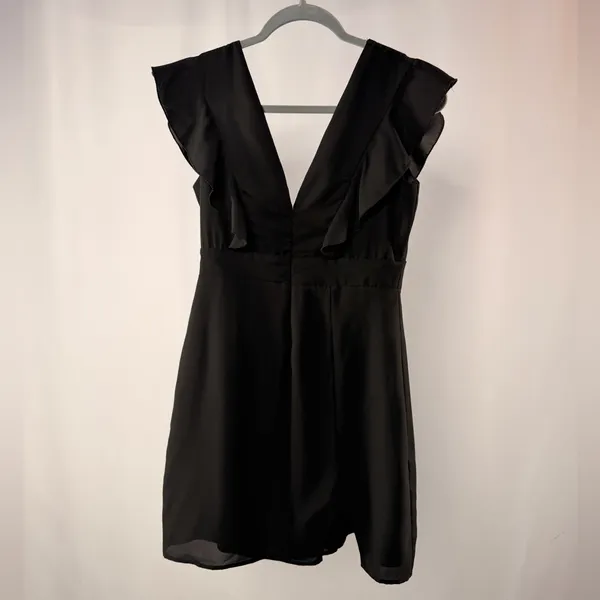 Superdown Harlow Ruffle Slit Mini Dress‎ in Black Size Medium - Image 4