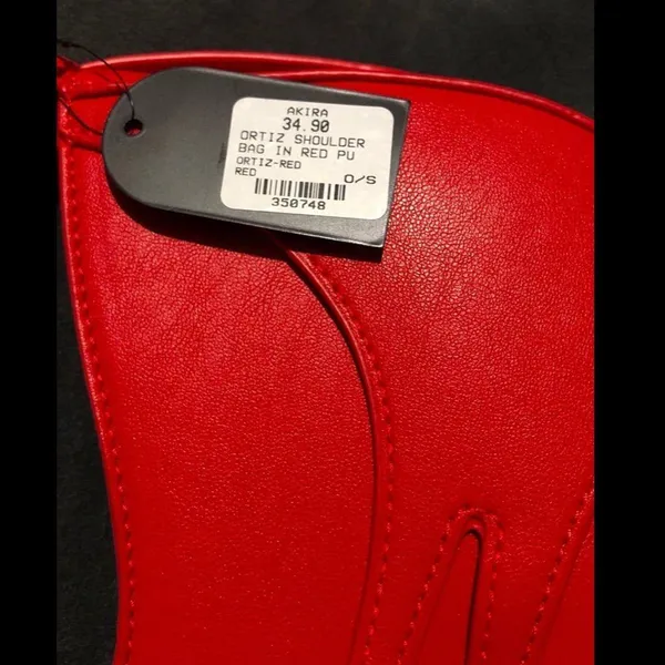 AKIRA Vibrant Red Shoulder Bag - Image 8