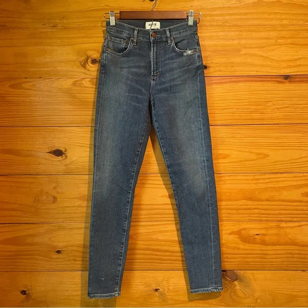 AGOLDE Sophie Mid Rise Ankle Skinny Jeans in Tame 25 - Image 2