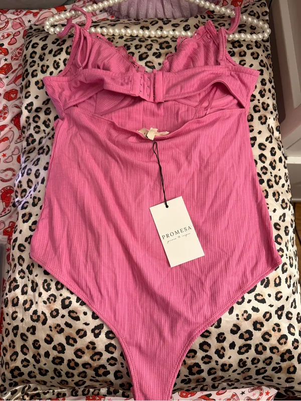 Promesa Romantic Rendezvous Lace Teddy Bodysuit Bubble gum pink New - Image 4