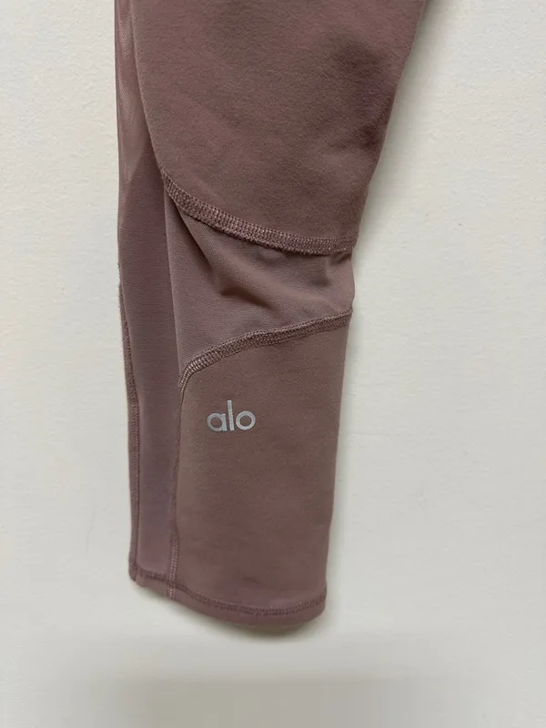 Alo Mauve Cropped Active Leggings with Sheer Panels sz M - Image 5