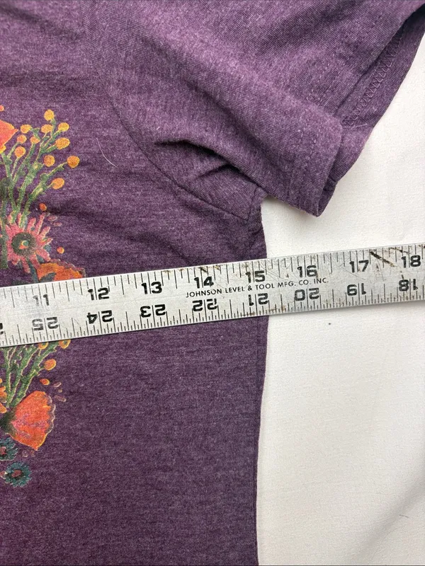 NATURAL LIFE size small Plum Short Sleeve Tee graphic Colorful Floral Print - Image 5