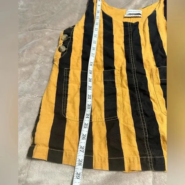 Urban Outfitters Sleeveless Top Size Medium Striped Orange Black - Image 7