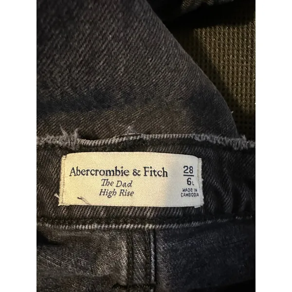 Abercrombie & Fitch High‎ Rise Mom Jeans Distressed Ripped Black Wash 28/6 - Image 9