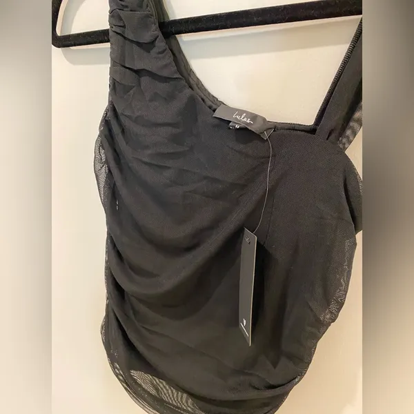 NWT Lulu’s-Beautiful Vision Black Mesh Asymmetrical Top-Size Medium - Image 3