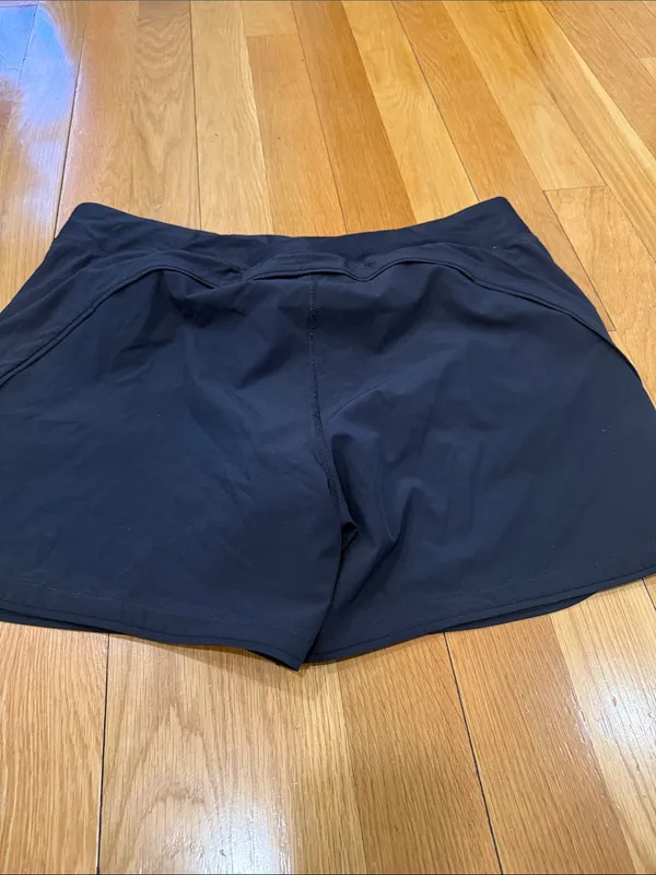 Lands’ End women’s black swim shorts size 16 . - Image 6