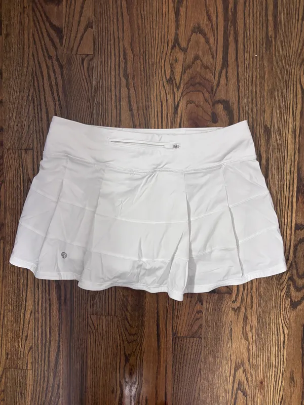 White lulu lemon skirt - Image 2