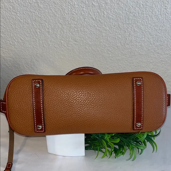 Dooney & Bourke Brown Leather Satchel used good condition - Image 14