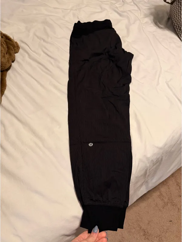 Lululemon Dance Studio Joggers Full-Length - Image 4