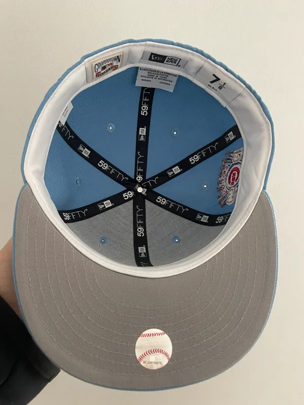 New Era Burdeens blue brims fnf 0.5 blastoise Pokémon Chicago cubs size 7 1/8 brand new - Image 5