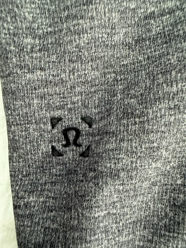 Lululemon Men’s Shorts - Image 4