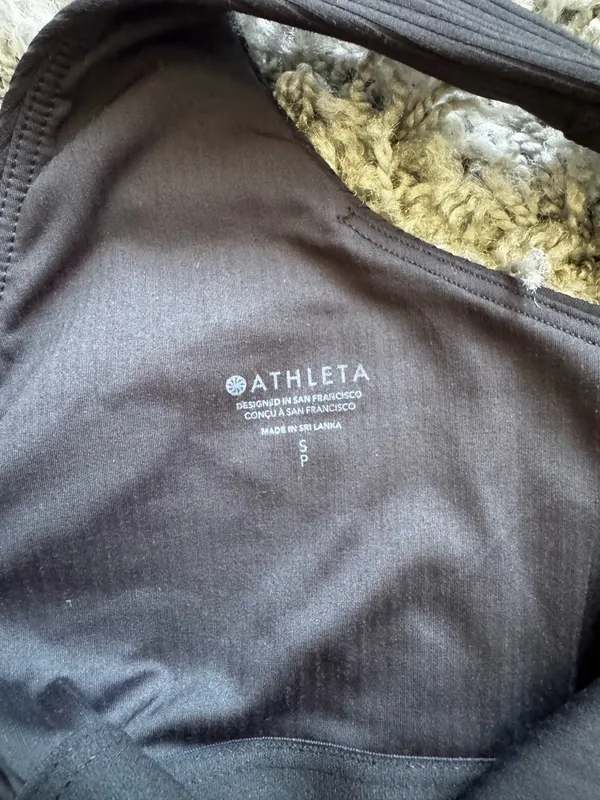 Athleta Transcend V Neck Rib Crop Sports Bra - Image 4