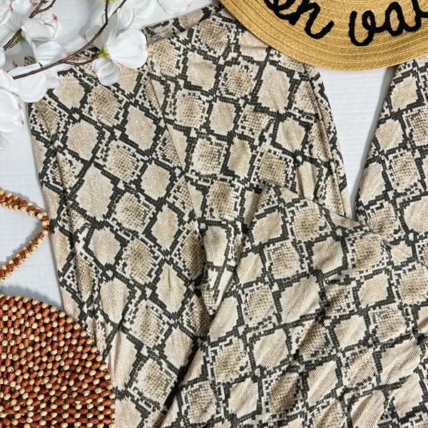 American Eagle Outfitters Snake Print Pull-On Bell Bottom Flare Pants - Image 4