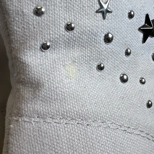 Women’s Soda platform High top sneaker white w silver star and round stud size 8 - Image 8
