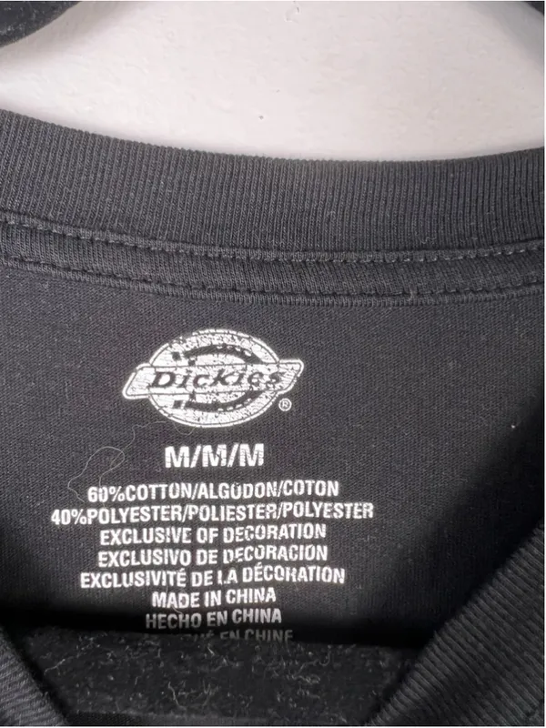 Dickies Classic Logo Graphic T-Shirt Black Medium Cropped Workwear Streetwear - Image 2