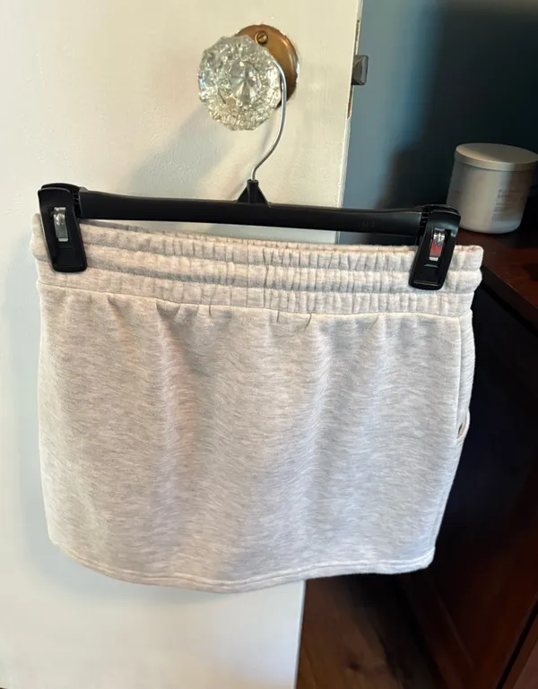 Forever 21 Sweat Skirt Grey - Image 3
