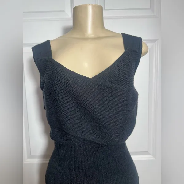 Abercrombie & Fitch Soft A&F Wrap Around Sleeveless Ribbed Knit Sweater Bodysuit - Image 7