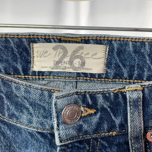 Free People Cuffed Slim‎ Boyfriend Jean in Mid Blue Size 26 - Image 4