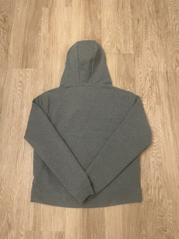 patagonia sweatshirt  - Image 2