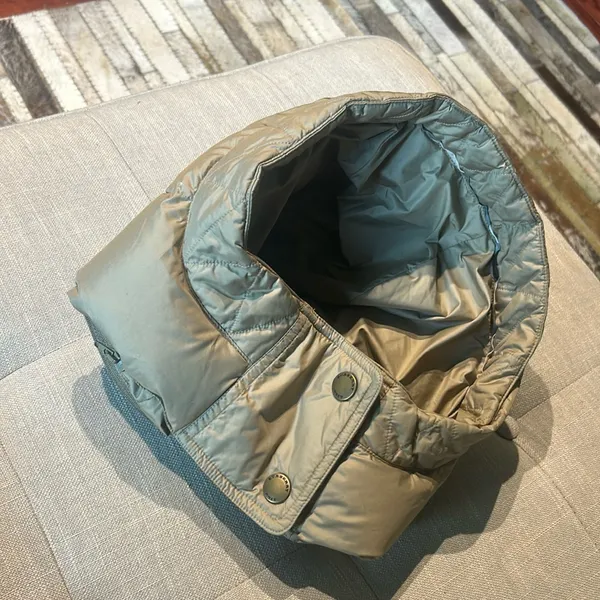 Burberry Tan Quilted Detachable Hood for Jacket Replacement - Image 2